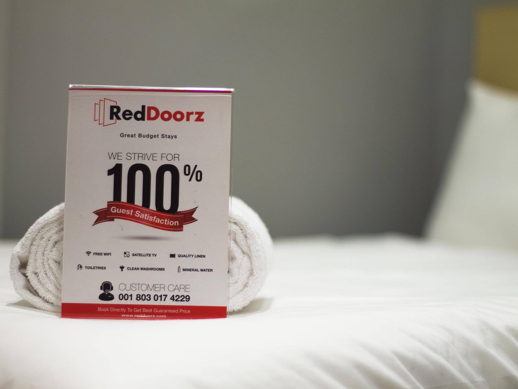 Reddoorz Plus @ Setiabudi Eight Yakarta Exterior foto